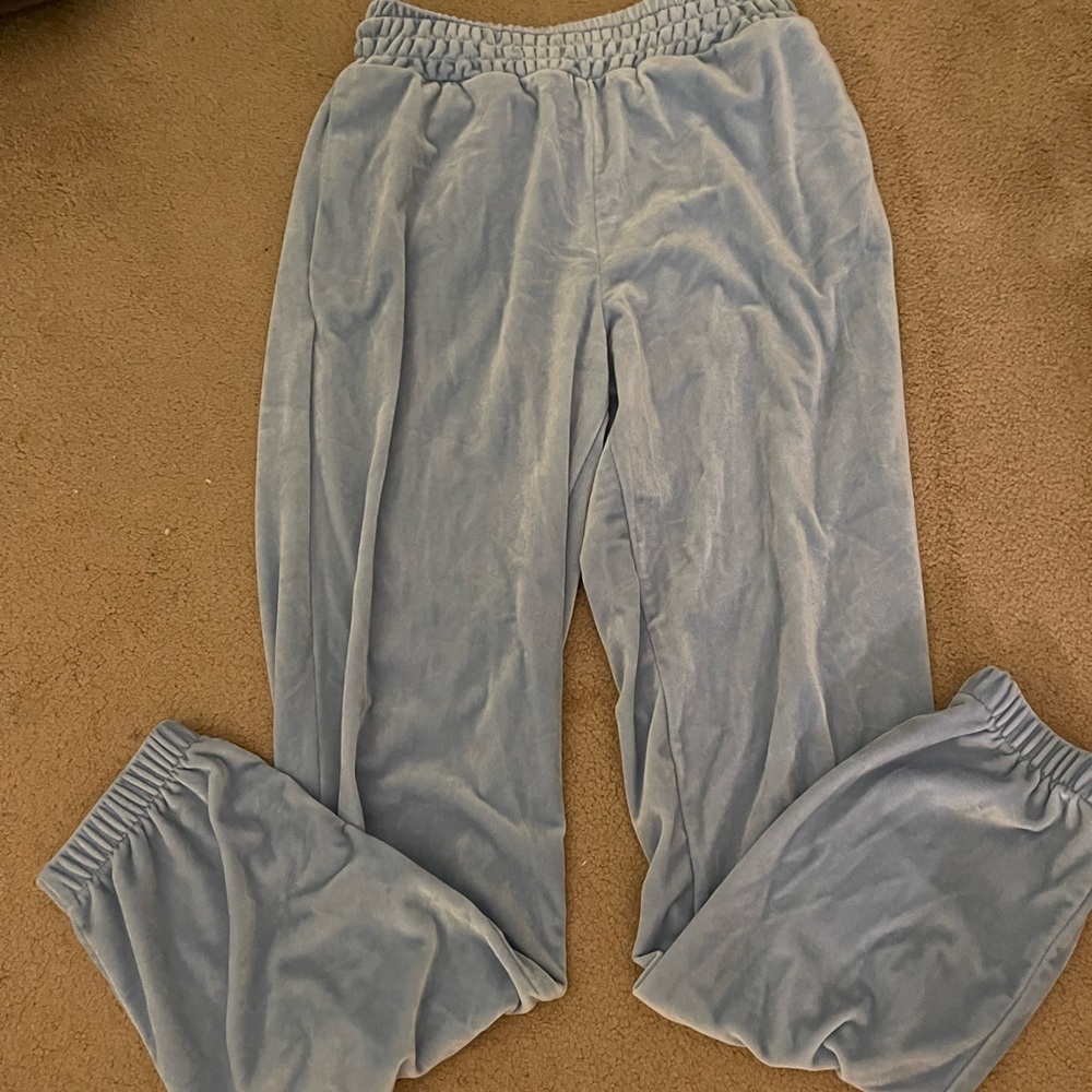 Velvet sweatpants